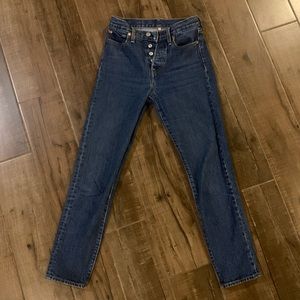 Levi’s Wedgie jeans
